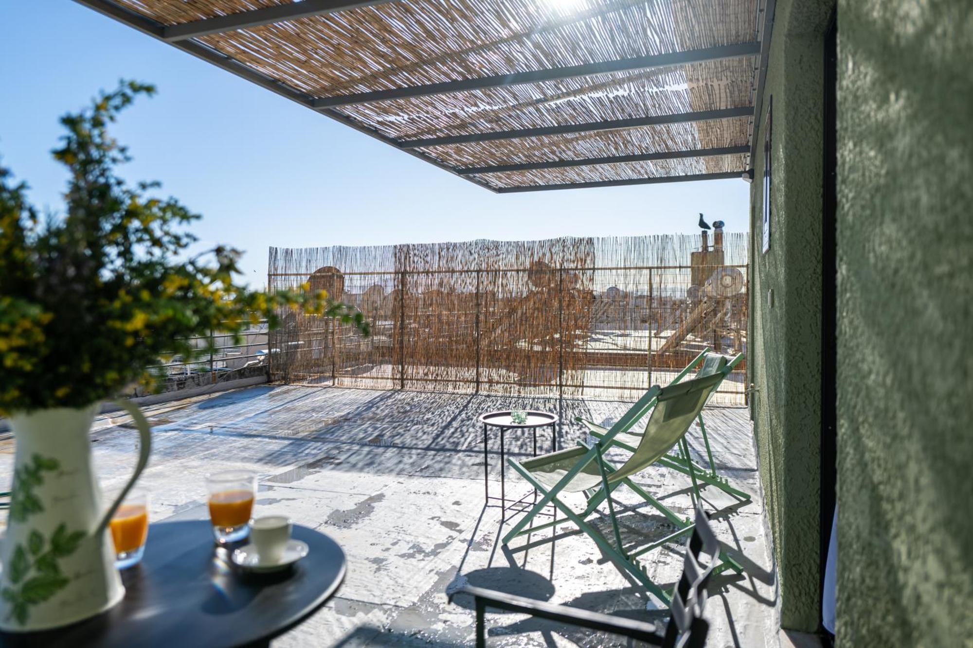 Skyhigh Haven Apartment Kalamata Exterior photo